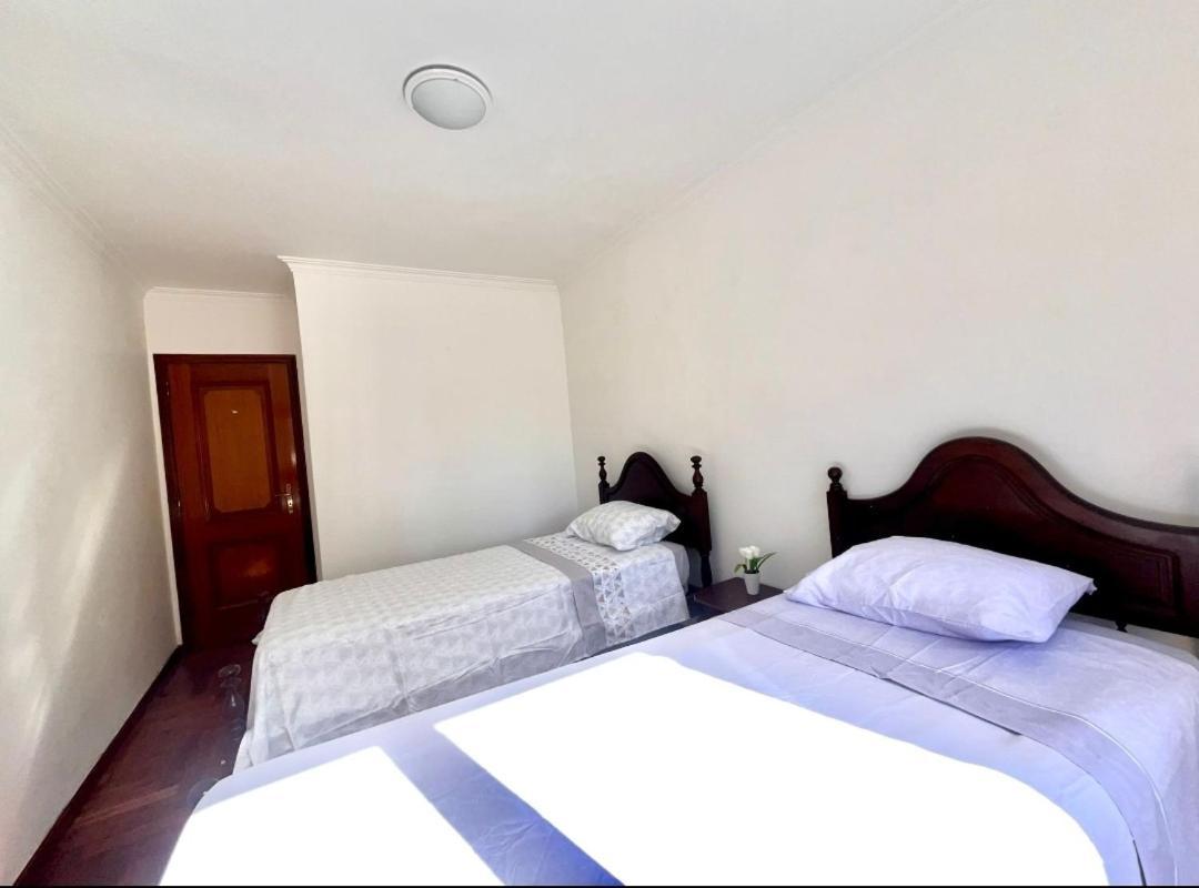 Apartament Quarto Boa Localizacao Com Cozinha E Casa De Banho Caparica Zewnętrze zdjęcie