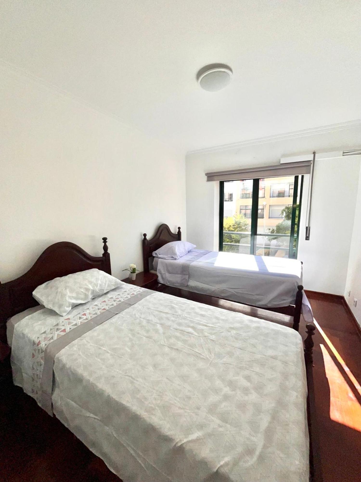 Apartament Quarto Boa Localizacao Com Cozinha E Casa De Banho Caparica Zewnętrze zdjęcie