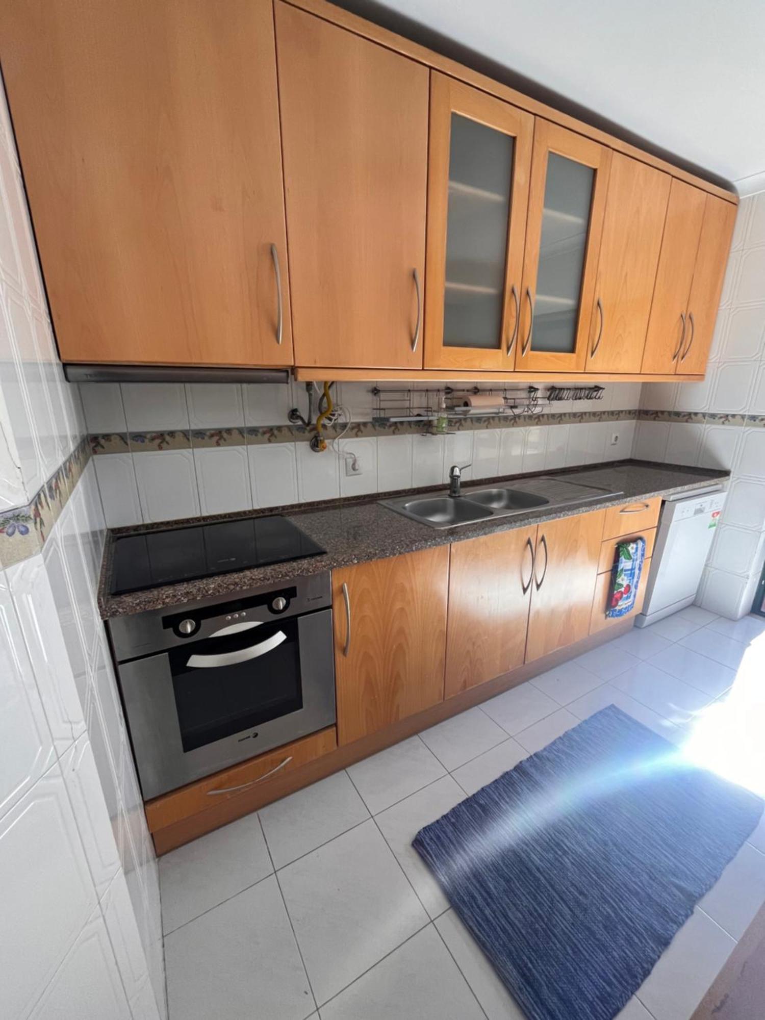 Apartament Quarto Boa Localizacao Com Cozinha E Casa De Banho Caparica Zewnętrze zdjęcie